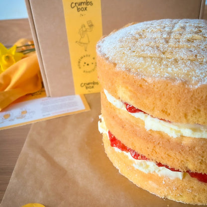 Victoria Sponge Cake in a Box
