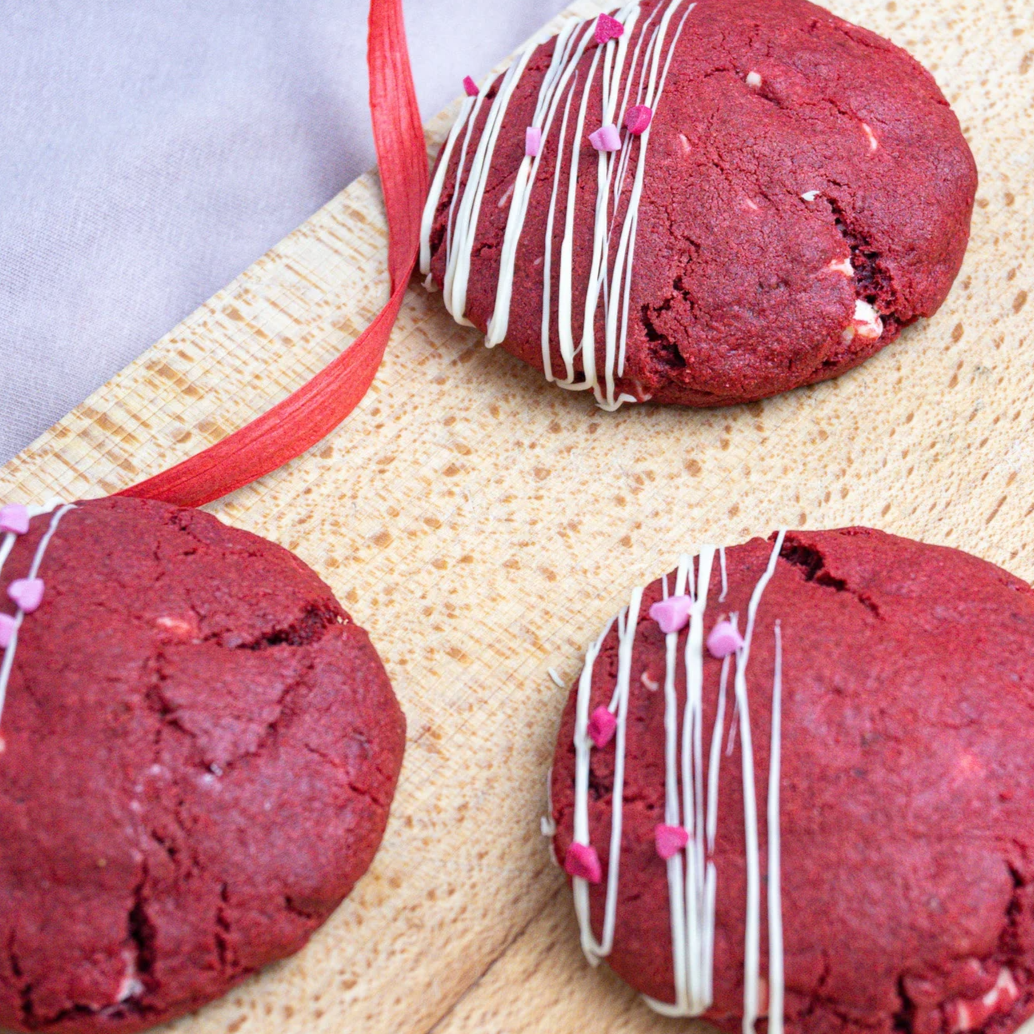 red velvet cookies